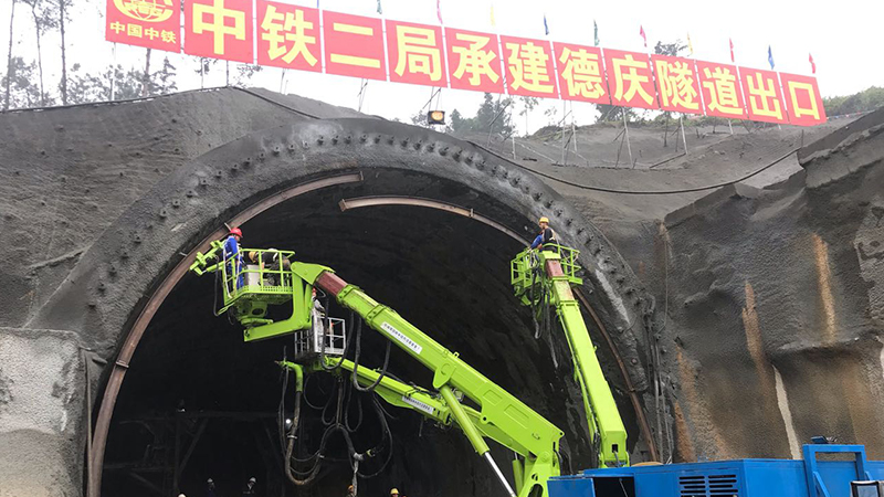 藍(lán)海智裝拱架臺車助力貴南高鐵德慶隧道建設(shè)